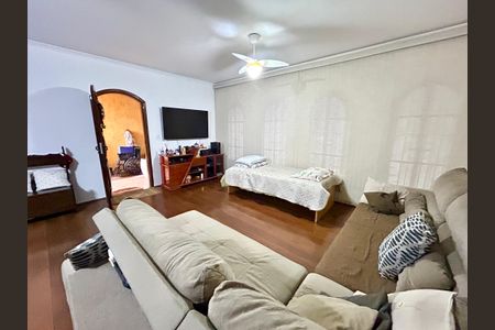 Sala de casa à venda com 3 quartos, 140m² em Jardim Santa Beatriz, Guarulhos