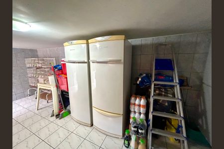 Casa à venda com 140m², 3 quartos e 2 vagasÁrea de Serviço