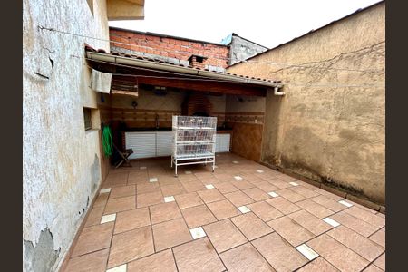Casa à venda com 140m², 3 quartos e 2 vagasQuintal