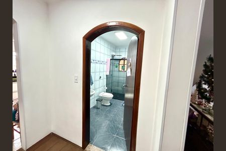 Casa à venda com 140m², 3 quartos e 2 vagasHall
