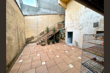 Casa à venda com 140m², 3 quartos e 2 vagasQuintal