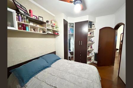 Casa à venda com 140m², 3 quartos e 2 vagasQuarto 1