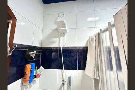 Casa à venda com 140m², 3 quartos e 2 vagasBanheiro da Suíte