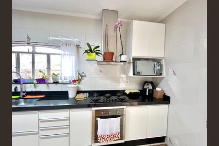 Casa à venda com 140m², 3 quartos e 2 vagasCozinha