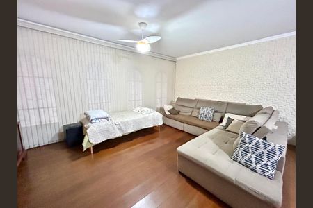 Sala de casa à venda com 3 quartos, 140m² em Jardim Santa Beatriz, Guarulhos