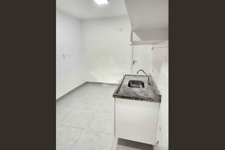 Kitnet/Studio à venda com 2 quartos, 39m² em Vila Carrão, São Paulo