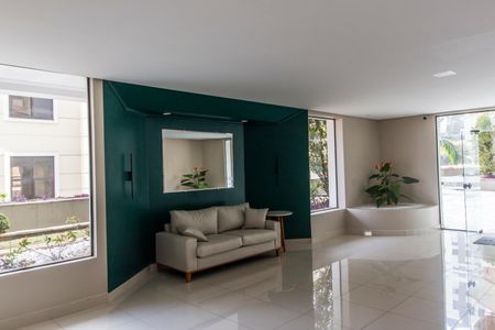 Apartamento à venda com 110m², 2 quartos e 2 vagasHall social