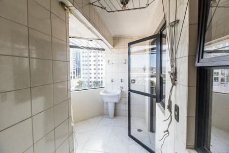 Apartamento à venda com 110m², 2 quartos e 2 vagasÁrea de Serviço