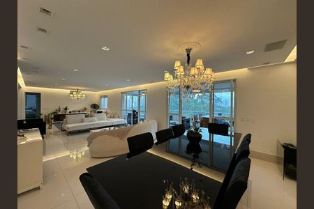 Apartamento à venda com 223m², 3 quartos e 4 vagasFoto 10