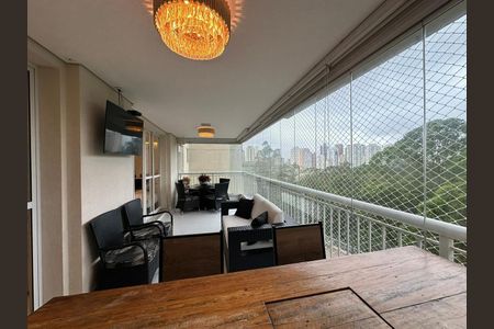 Apartamento à venda com 223m², 3 quartos e 4 vagasFoto 15