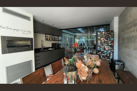 Casa de condomínio à venda com 415m², 3 quartos e 3 vagasÁrea Gourmet 