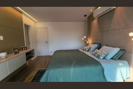 Casa de condomínio à venda com 415m², 3 quartos e 3 vagasSuíte 1