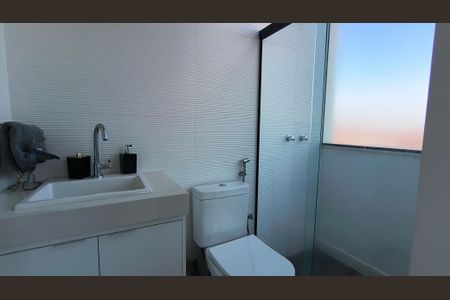 Casa de condomínio à venda com 415m², 3 quartos e 3 vagasBanheiro Social 