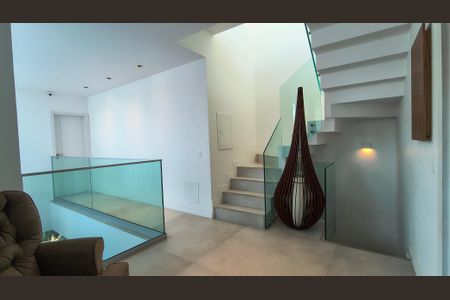 Casa de condomínio à venda com 415m², 3 quartos e 3 vagasHall dos Quartos 