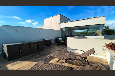 Casa de condomínio à venda com 415m², 3 quartos e 3 vagasCobertura 