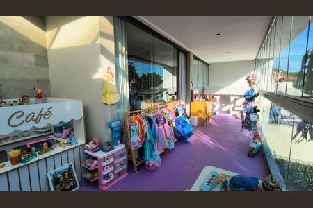 Casa de condomínio à venda com 415m², 3 quartos e 3 vagasVaranda da Suíte 1