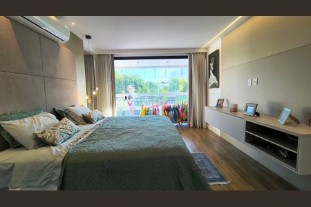 Casa de condomínio à venda com 415m², 3 quartos e 3 vagasSuíte 1