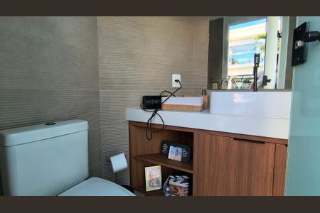 Casa de condomínio à venda com 415m², 3 quartos e 3 vagasLavabo 2