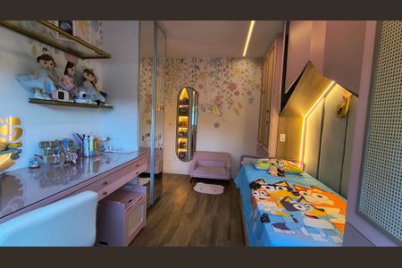 Casa de condomínio à venda com 415m², 3 quartos e 3 vagasSuíte 3