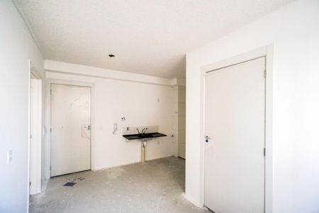 Apartamento para alugar com 34m², 1 quarto e sem vaga Apartamento para alugar com 34m², 1 quarto e sem vagaSala e cozinha