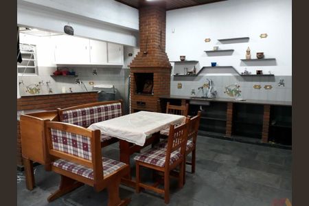 Casa à venda com 3 quartos, 226m² em Tucuruvi, São Paulo