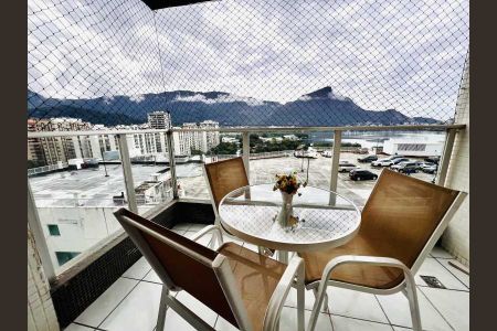 Apartamento à venda com 54m², 1 quarto e 1 vaga