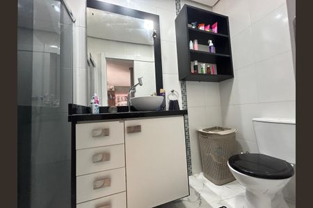 Casa para alugar com 165m², 2 quartos e 1 vaga Casa para alugar com 165m², 2 quartos e 1 vagaBanheiro