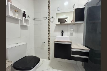 Casa para alugar com 165m², 2 quartos e 1 vaga Casa para alugar com 165m², 2 quartos e 1 vagaBanheiro 2