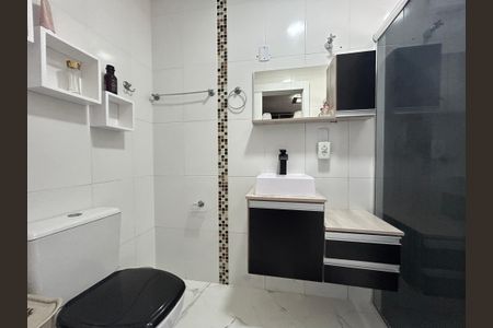 Casa para alugar com 165m², 2 quartos e 1 vaga Casa para alugar com 165m², 2 quartos e 1 vagaBanheiro 2