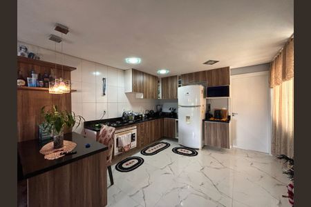 Casa para alugar com 165m², 2 quartos e 1 vaga Casa para alugar com 165m², 2 quartos e 1 vagaCozinha