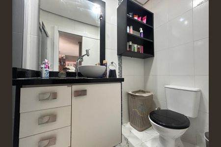 Casa para alugar com 165m², 2 quartos e 1 vaga Casa para alugar com 165m², 2 quartos e 1 vagaBanheiro