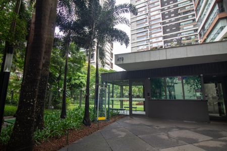 Apartamento à venda com 84m², 1 quarto e 2 vagasFachada e Portaria