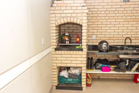 Casa à venda com 109m², 3 quartos e 2 vagas Casa à venda com 109m², 3 quartos e 2 vagasChurrasqueira