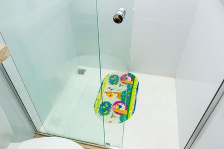 Casa à venda com 109m², 3 quartos e 2 vagas Casa à venda com 109m², 3 quartos e 2 vagasBanheiro