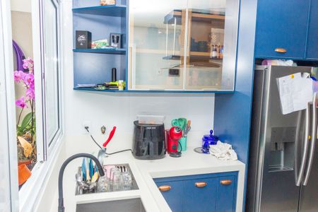 Casa à venda com 109m², 3 quartos e 2 vagas Casa à venda com 109m², 3 quartos e 2 vagasCozinha