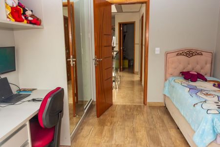 Casa à venda com 109m², 3 quartos e 2 vagas Casa à venda com 109m², 3 quartos e 2 vagasQuarto 1