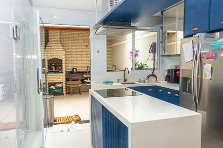 Casa à venda com 109m², 3 quartos e 2 vagas Casa à venda com 109m², 3 quartos e 2 vagasCozinha