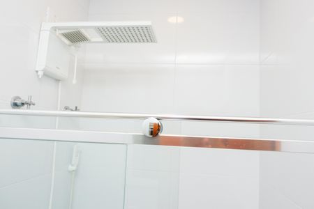 Casa à venda com 109m², 3 quartos e 2 vagas Casa à venda com 109m², 3 quartos e 2 vagasBanheiro