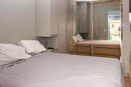 Casa à venda com 109m², 3 quartos e 2 vagas Casa à venda com 109m², 3 quartos e 2 vagasSuíte