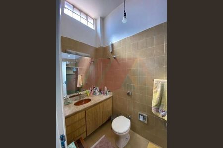 Casa à venda com 3 quartos, 135m² em Parque Peruche, São Paulo