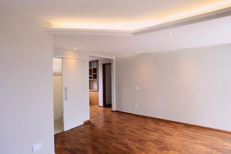 Sala de apartamento para alugar com 2 quartos, 90m² em Santo Antônio, Belo Horizonte