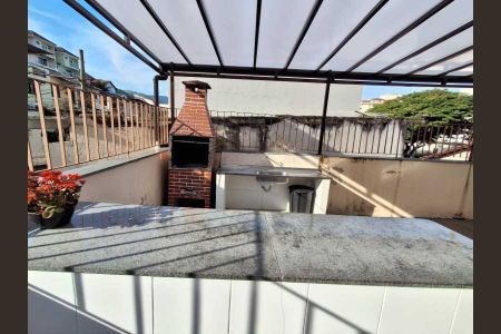 Apartamento à venda com 60m², 2 quartos e 1 vaga