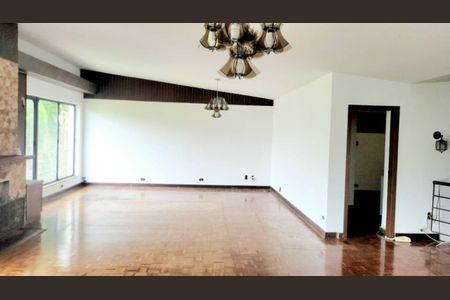 Casa à venda com 7 quartos, 430m² em Sumaré, São Paulo