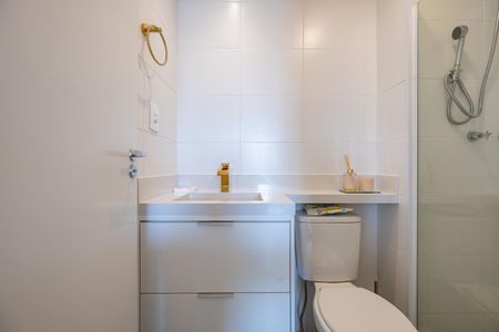 Apartamento à venda com 42m², 2 quartos e sem vaga Apartamento à venda com 42m², 2 quartos e sem vagaBanheiro
