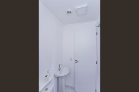 Apartamento para alugar com 32m², 2 quartos e sem vaga Apartamento para alugar com 32m², 2 quartos e sem vagaBanheiro