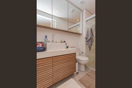 Apartamento para alugar com 74m², 1 quarto e 2 vagasBanheiro da Suíte