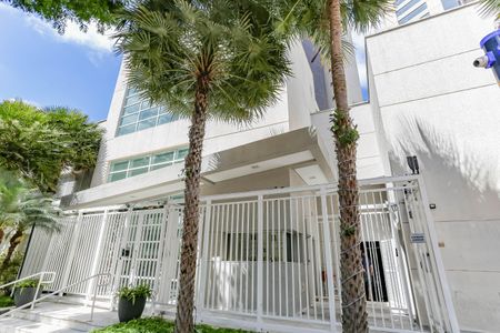 Apartamento para alugar com 74m², 1 quarto e 2 vagasFachada