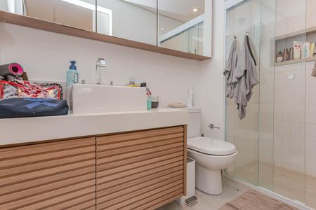 Apartamento para alugar com 74m², 1 quarto e 2 vagasBanheiro da Suíte