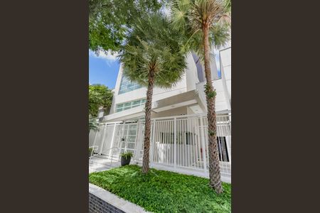 Apartamento para alugar com 74m², 1 quarto e 2 vagasFachada