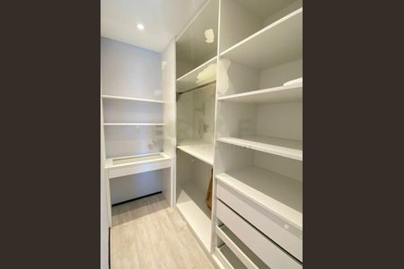 Apartamento à venda com 1 quarto, 38m² em Campo Belo, São Paulo